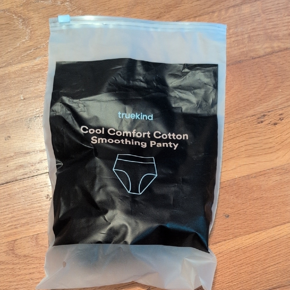 Truekind Black Cool Comfort Cotton Smoothing Panty
